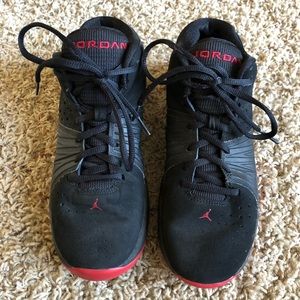 boys air jordan basketball shoes